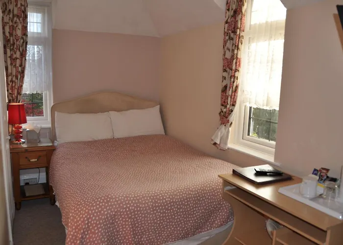 Walcot House